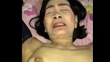 แม่เย็ดลูก แตกในหีแม่ เย็ดแตกใน เย็ดคนแก่ เย็ด