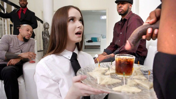 โมคควย แหกหีเย็ด แตกใส่หน้า แตกใน เฮเซล มัวร์